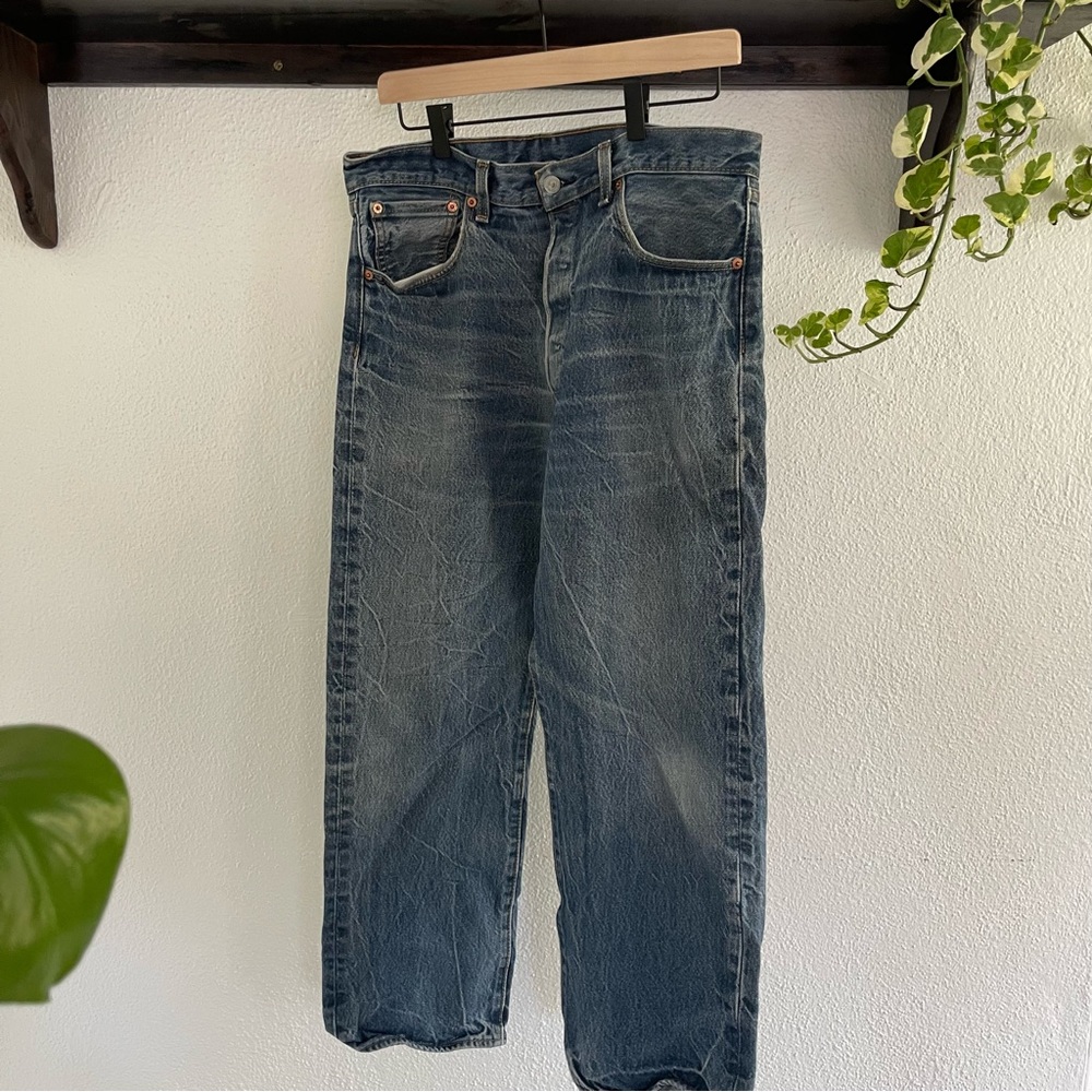 Vintage Levi’s 501 Button Fly Denim Jeans Button Fly 35x30